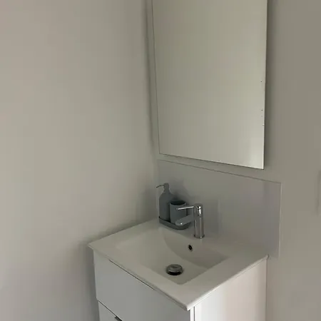 303 - Hyper Centre - Integralement Renove - Toutes Commodites A Pied Apartment *